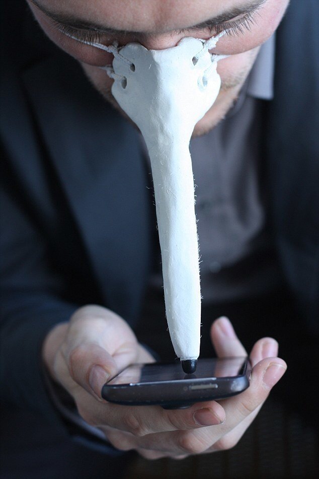 f13